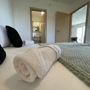 Apartment - Danijel, Starigrad Paklenica